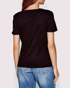 TOMMY HILFIGER T-SHIRT